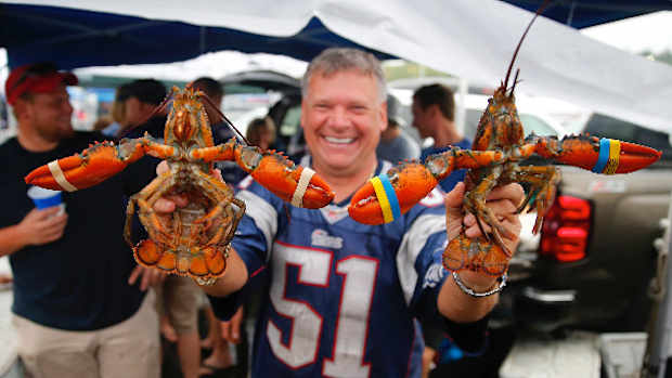 Cauldron NFL tailgate lobster patriots